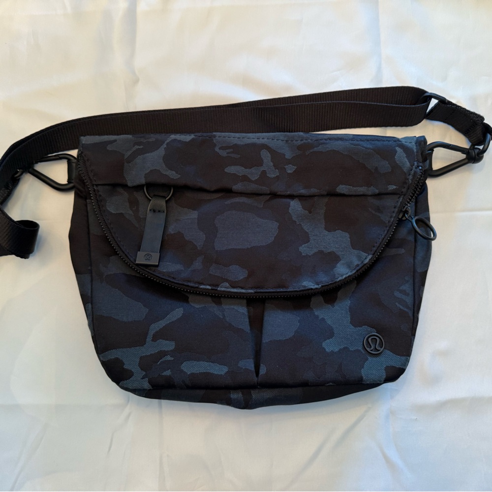 Never used Lululemon Athletica Black Camouflage Crossbody Bag